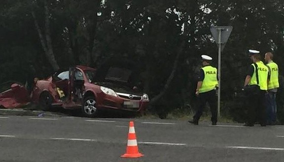 Wypadek radiowozu w Mikołowie. Nieoznakowany policyjny...