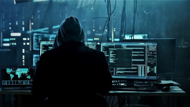 Parlament Europejski został zaatakowany przez hakerów. Roberta Metsola: Nasi eksperci IT walczą z nim i chronią nasze systemy.