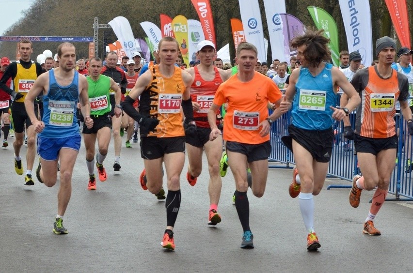 Łódź Maraton Dbam o Zdrowie 2015. Wystartowało tysiące biegaczy [ZDJĘCIA+FILM]