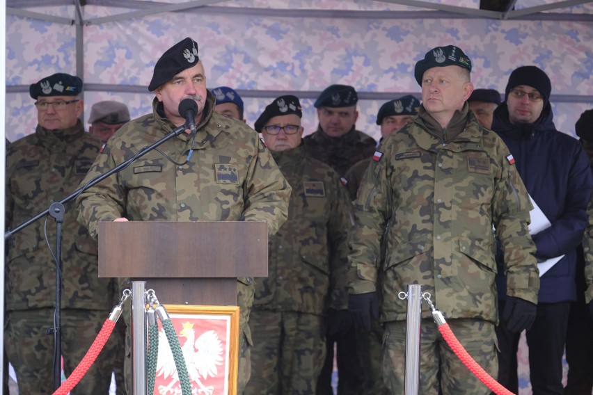 Artylerzyści świętują w Toruniu. Tak było na pikniku na poligonie [Zdjęcia]
