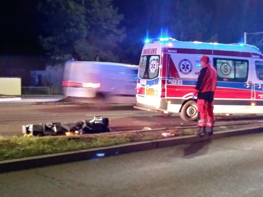 Śmiertelny wypadek we Wrocławiu. Kurier potrącił rowerzystę