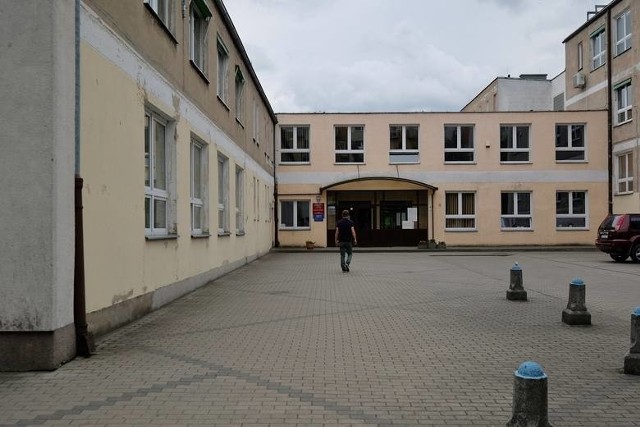 Jedna z klas w Zespole Szkół Elektrycznych nr 2 w Poznaniu została skierowana na kwarantannę