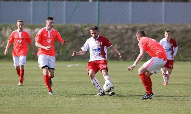 ZAPRASZAMY DO TRANSMISJI NA ŻYWO Z MECZU WARTA SIERADZ VS ŁKS ŁÓDŹ