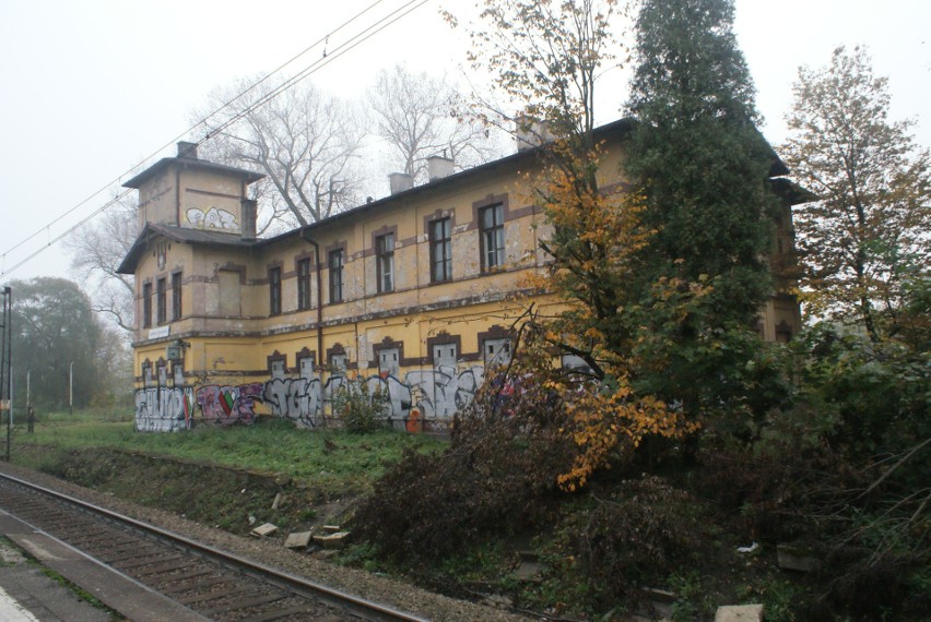 Dąbrowa Górnicza: wyremontują dworce PKP, będą dwa tunele. Kolej zgodziła się na zmiany ZDJĘCIA