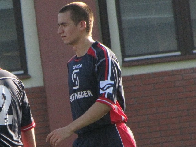 Jedyną bramkę dla Ostrovi strzelił w Ciechanowie Daniel Góral (na zdjęciu).
