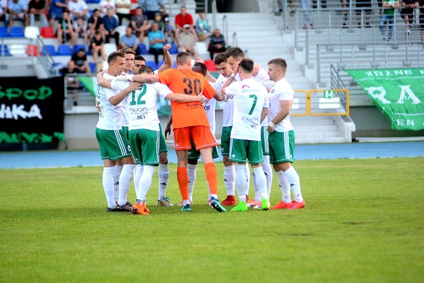 Radomiak Radom pokonał u siebie Olimpię Elbląg 4:0.