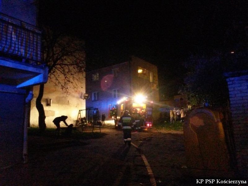 Pożar w kamienicy w Kościerzynie. Jedna osoba trafiła do szpitala