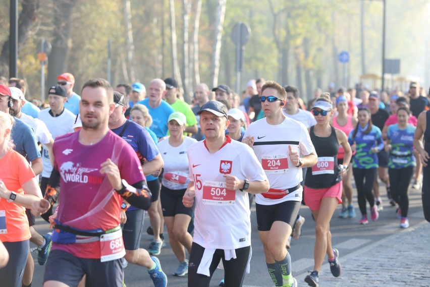 W PKO Półmaratonie Gliwickim 2019 pobiegło blisko 1,5 tys....