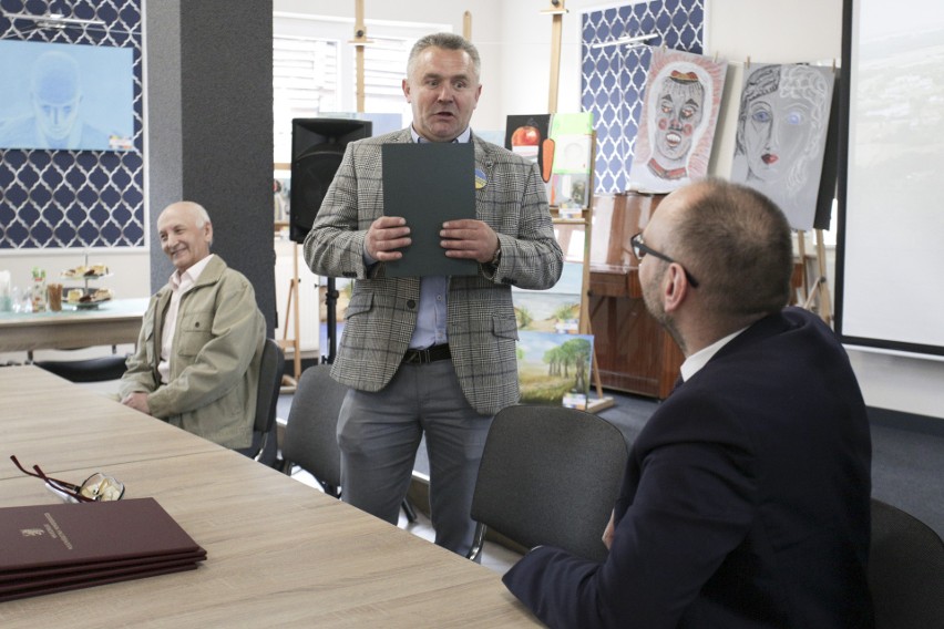 Słońce nad Smołdzinem. Kilka milionów złotych dla gminy