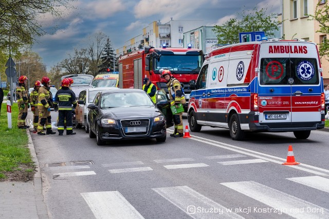 Do zderzenia trzech samochodów doszło na ul. Sikorskiego w Kostrzynie nad Odrą.