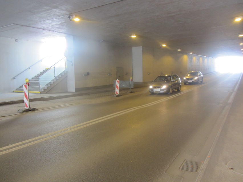 Poznań: Tunel przy ul. Czechosłowackiej czeka na naprawę. Jest ograniczenie do 20 km/godz.