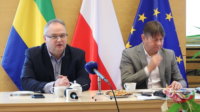 Na zdjęciu (od lewej) nowy prezes Ireneusz Kłodziński i wójt gminy Chojnice Zbigniew Szczepański