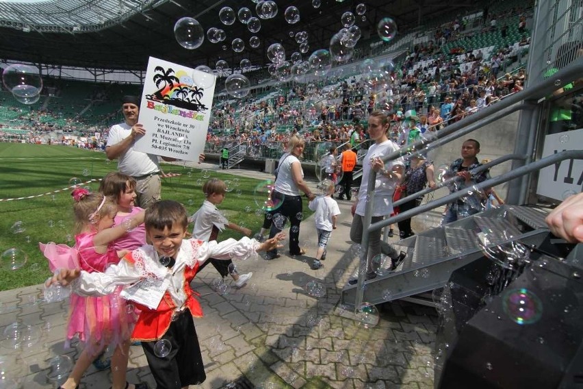 Wrocław: Dzień Przedszkolaka na Stadionie Miejskim (ZDJĘCIA, FILM)