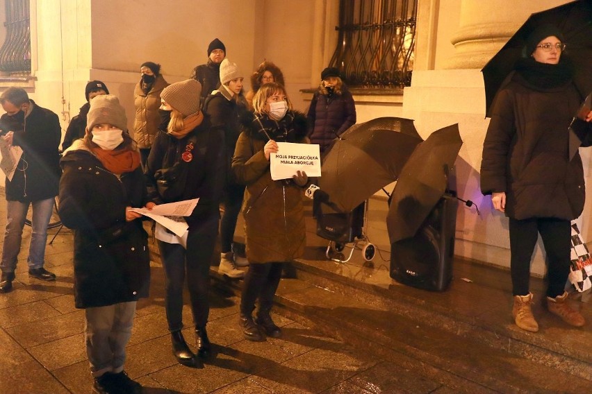 Manifestacja proaborcyjna, zorganizowana przez działaczki...