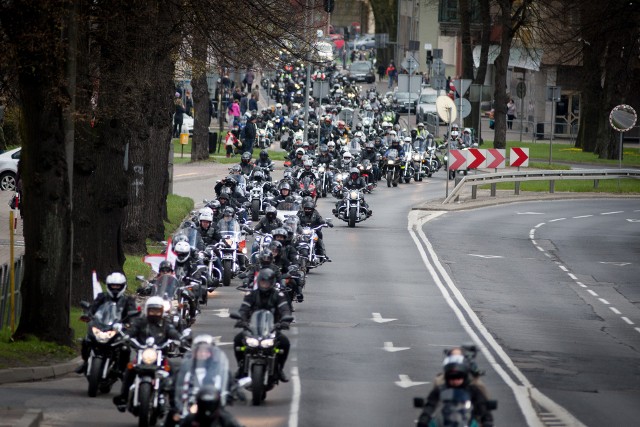 Parada motocyklowa przejedzie ulicami miasta. 