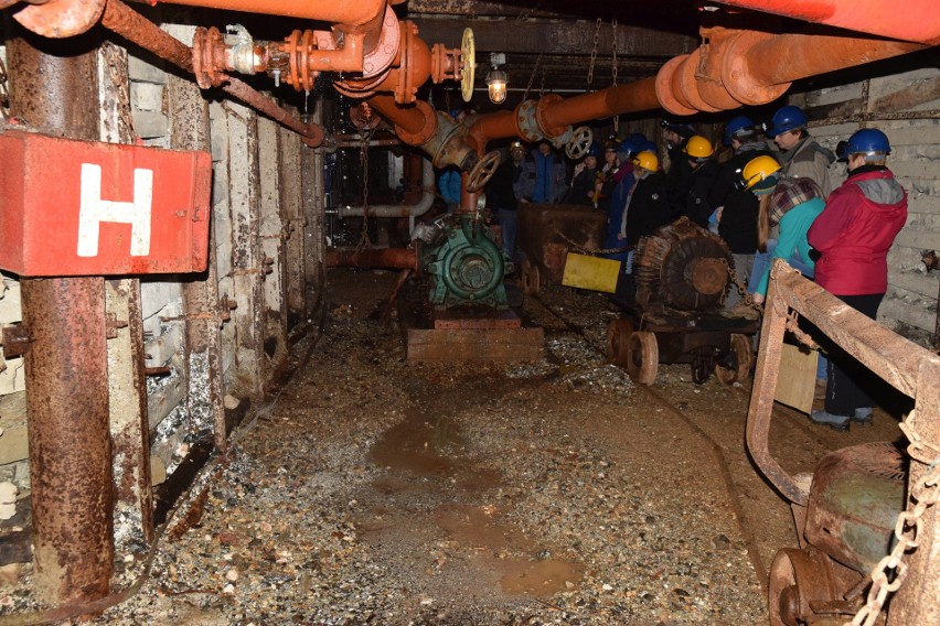 Pod Wrocławiem zamykają kopalnię dla turystów. Będą produkować wodę mineralną (ZOBACZ)
