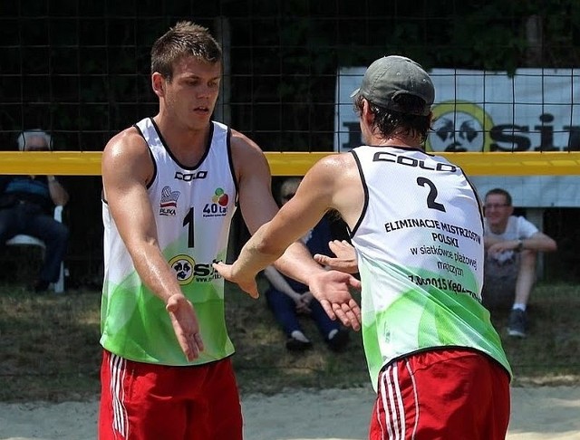 Adam Parcej w tym sezonie plażowym grał będzie w parze z Bartłomiejem Dzikowiczem.
