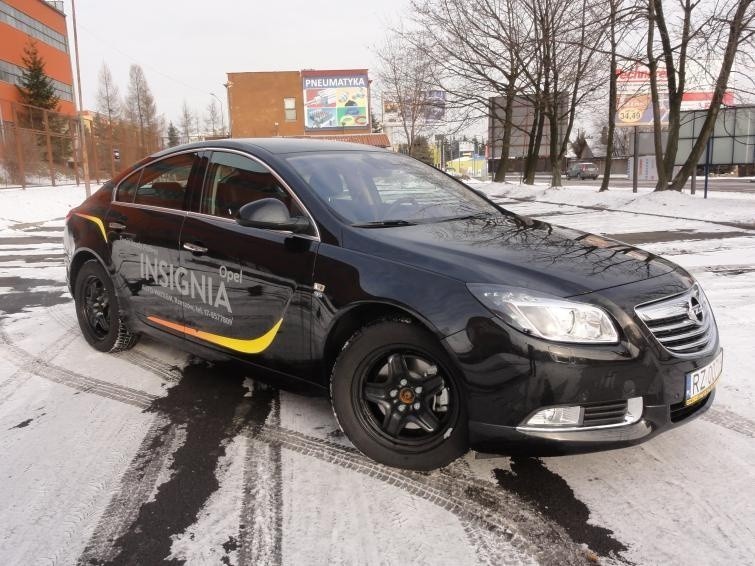 Testujemy: Opel Insignia 2,0 CDTI – w pogoni za segmentem...