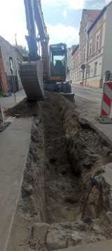 Ruszyły prace dotyczące wymiany sieci wodociągowej w ciągu ul. Wodnej w Chełmnie. Zdjęcia