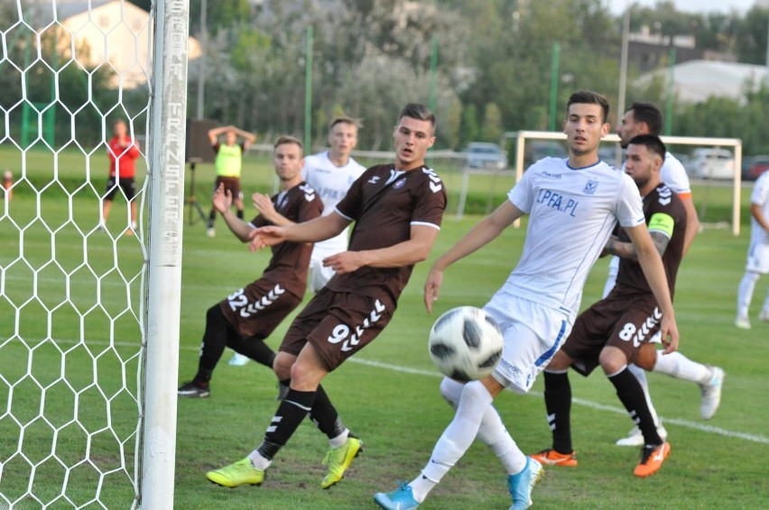 Mecz Garbarnia - Lech II (1:0) rozegrany w ubiegłym sezonie...