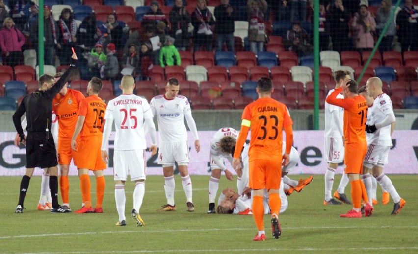 Górnik Zabrze - Zagłębie Lubin 2:2: Górnik mógł wygrać mecz, zapłacił rachunek za pasywność RELACJA + ZDJĘCIA