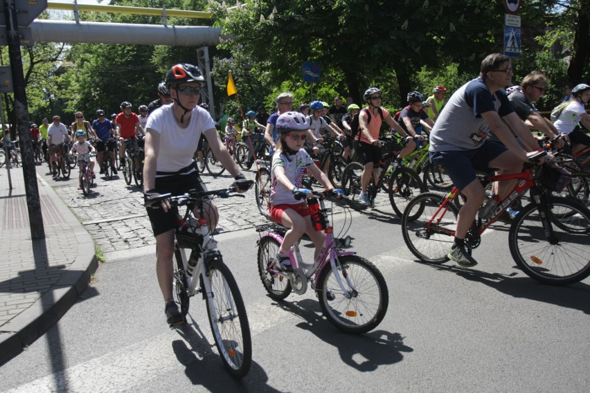 Rowerowy Rajd Nadziei ulicami Chorzowa na rzecz hospicjum