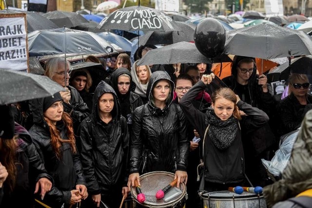 Czarny protest w Poznaniu