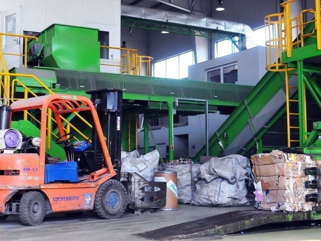 Jasło nie ma własnego składowiska. Śmieci będą wożone do Zakładu Unieszkodliwiana Odpadów w Krośnie.