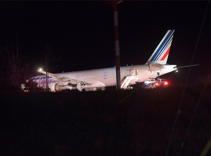 Samolot Air France na lotnisku w Halifaksie