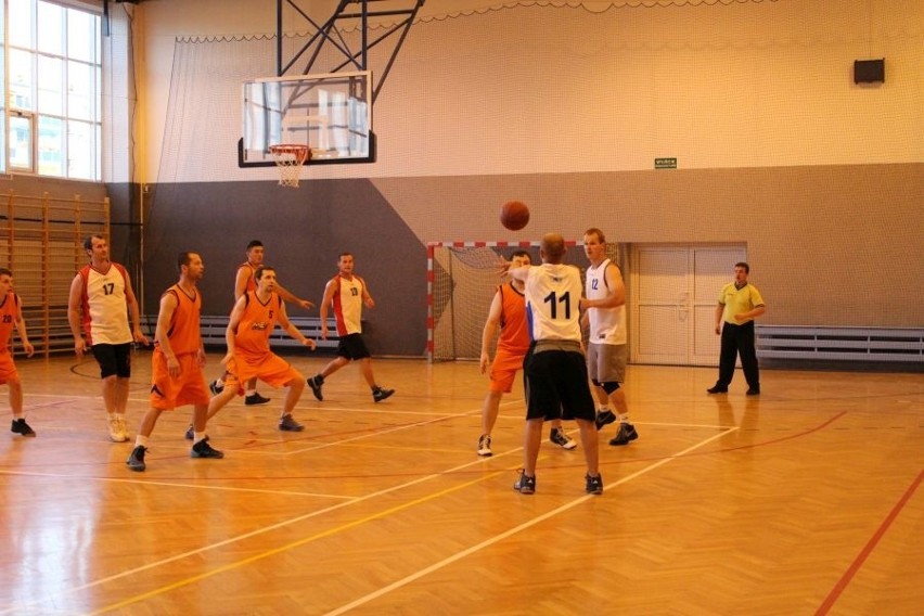 Finał Ostrołęckiej Amatorskiej Ligi Koszykówki