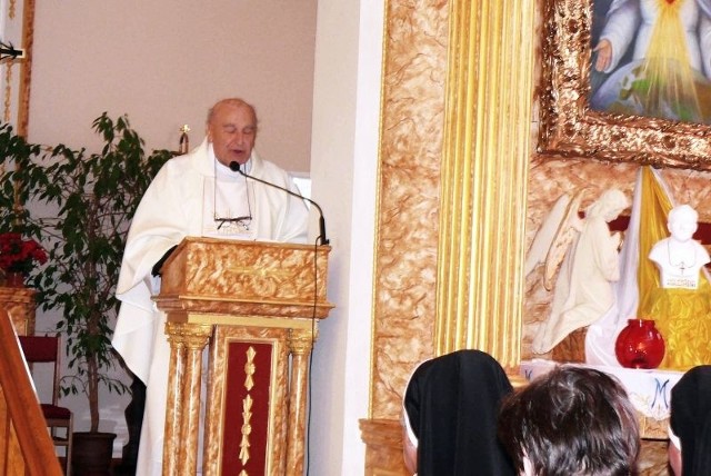 Mszy św. będzie przewodniczył ksiądz infułat Czesław Wala, emerytowany kustosz sanktuarium w Kałkowie