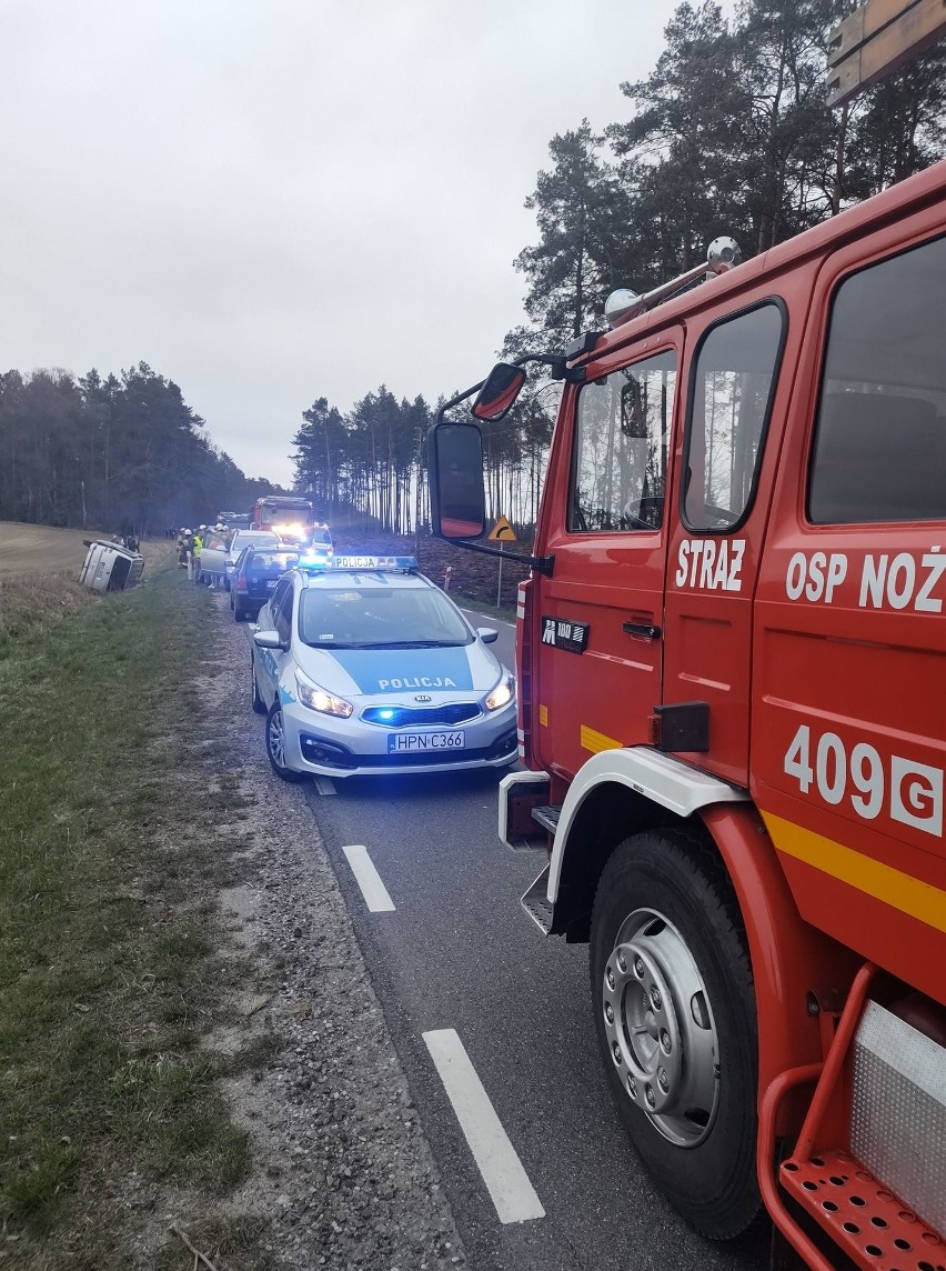 Wypadek na drodze 212 koło Unichowa.