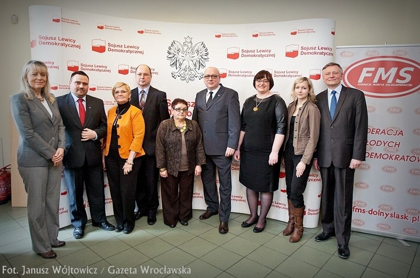 Wrocław, SLD prezentuje kandydatów do Parlamentu...