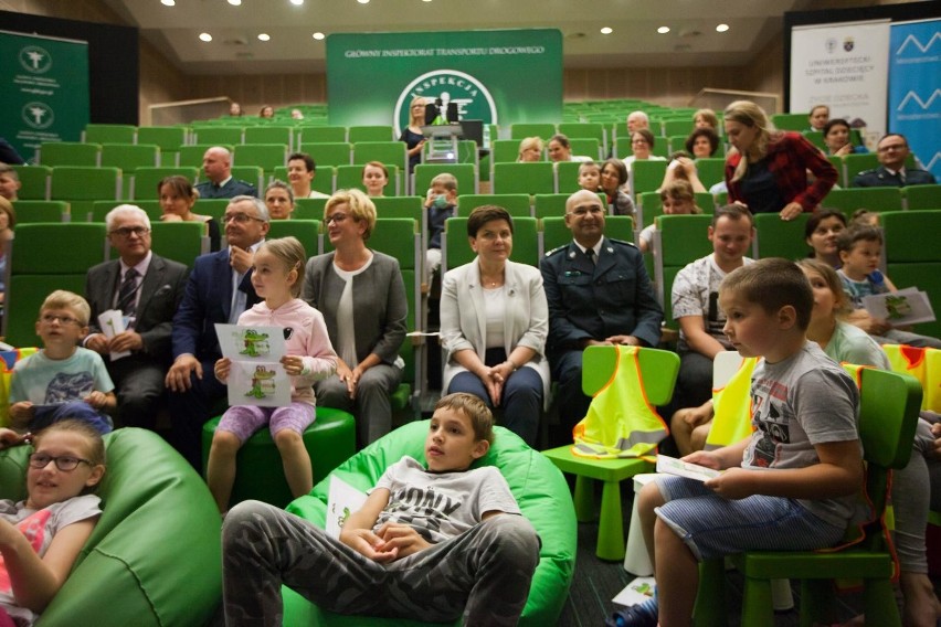 Beata Szydło odwiedziła szpital w Krakowie-Prokocimiu