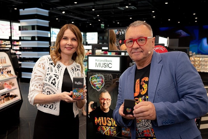 Oficjalna premiera perfum „Pol’and’Rock” Music w sieci...