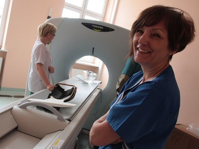 - Byliśmy na kursie obsługi tomografu w Aleksandrowie Kujawskim &#8211; mówi Jolanta Martin z pracowni tomograficznej w międzyrzeckim szpitalu.