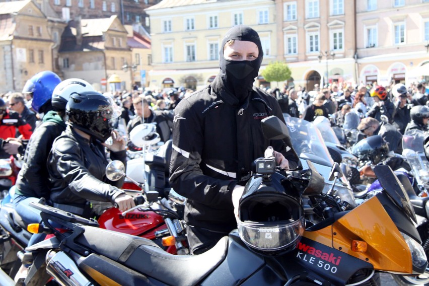 Rozpoczęcie sezonu motocyklowego 2018 w Lublinie. Przez miasto przejechała głośna parada (ZDJĘCIA)