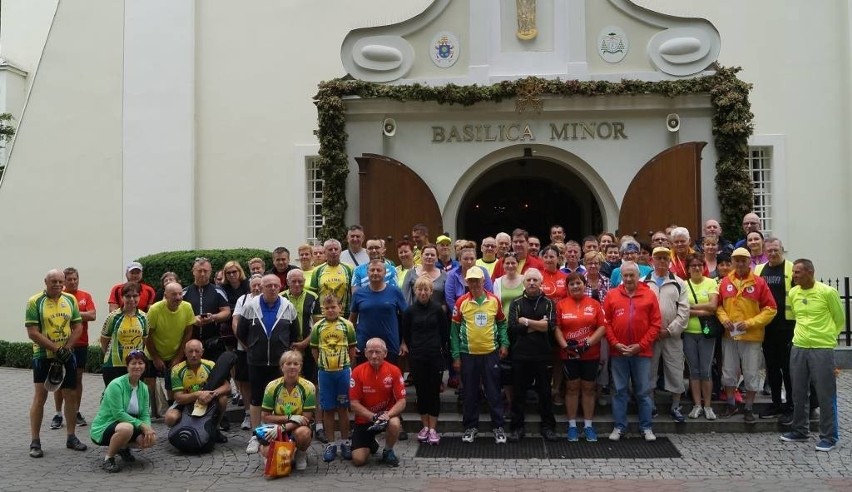 W mijance uczestniczyło ponad 80. rowerzystów