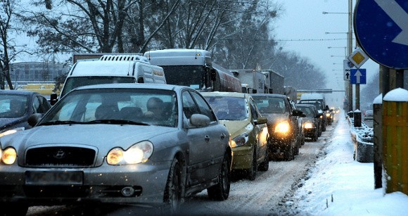 Dziś szczecinianie przeżyli prawdziwy koszmar na drogach. Na szczęście jutro ma przyjść odwilż.