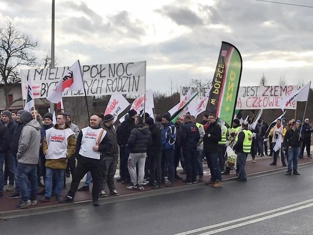 Protest w Imielinie przeciwko uruchomieniu wydobycia ze złoża Imielin Północ.