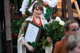 Zakopane. Statuetki "Siła korzeni" rozdane. Nagrody trafiły do Zofii Roj-Mrozickiej i Hanki Wójciak