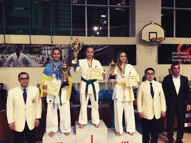 Diana Sakowicz z Białostockiego Klubu Karate Kyokushin „KANKU” wywalczyła złoto w Kiszyniowie
