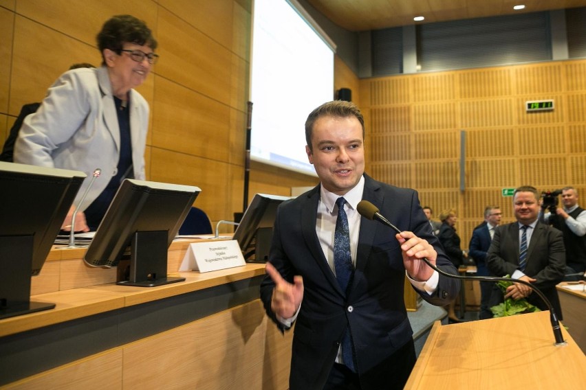 PiS bierze Małopolskę. Witold Kozłowski marszałkiem, Rafał Bochenek przewodniczącym sejmiku