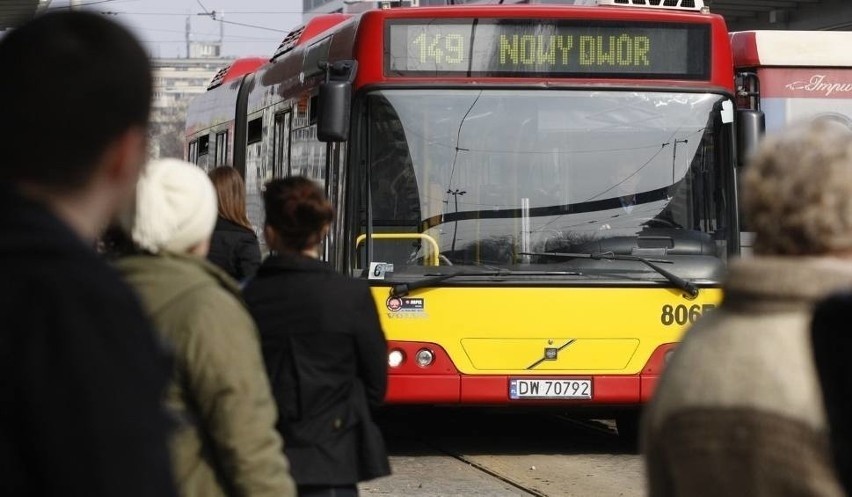 Przeczytaj poniżej o zmianach dla kierowców i pasażerów...