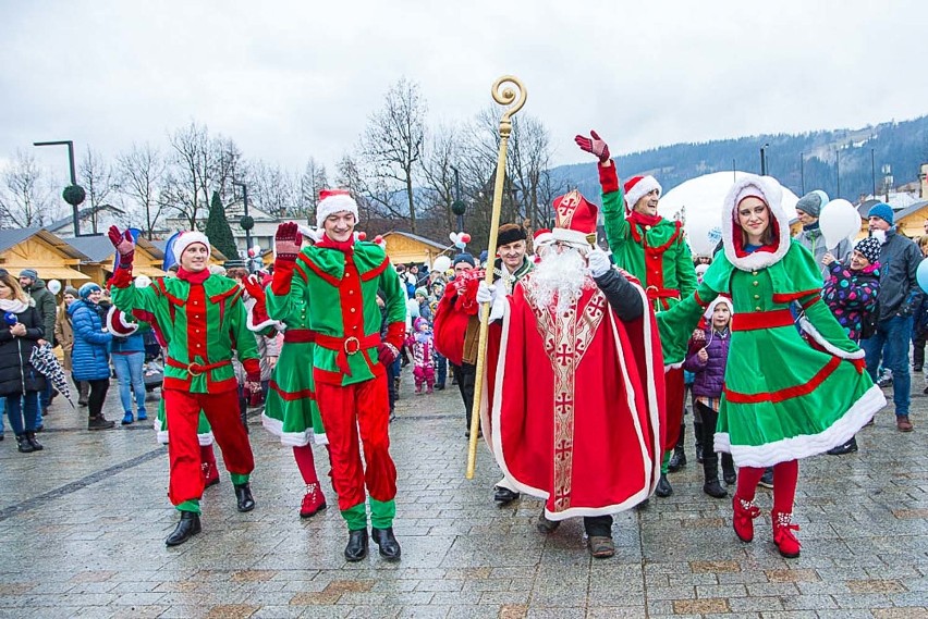 Zakopane: Setki dzieciaków bawiło się ze św. Mikołajem [ZDJĘCIA]