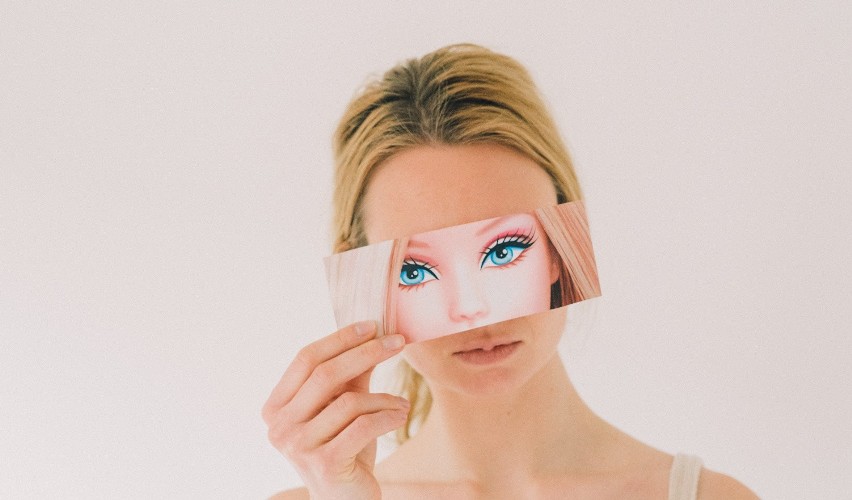 UWAGA! Robisz selfie z Barbie w aplikacji? Możesz wiele...