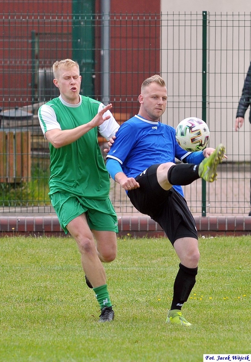 Sparing: Sokół Karlino - Victoria Sianów 2:1 [ZDJĘCIA]