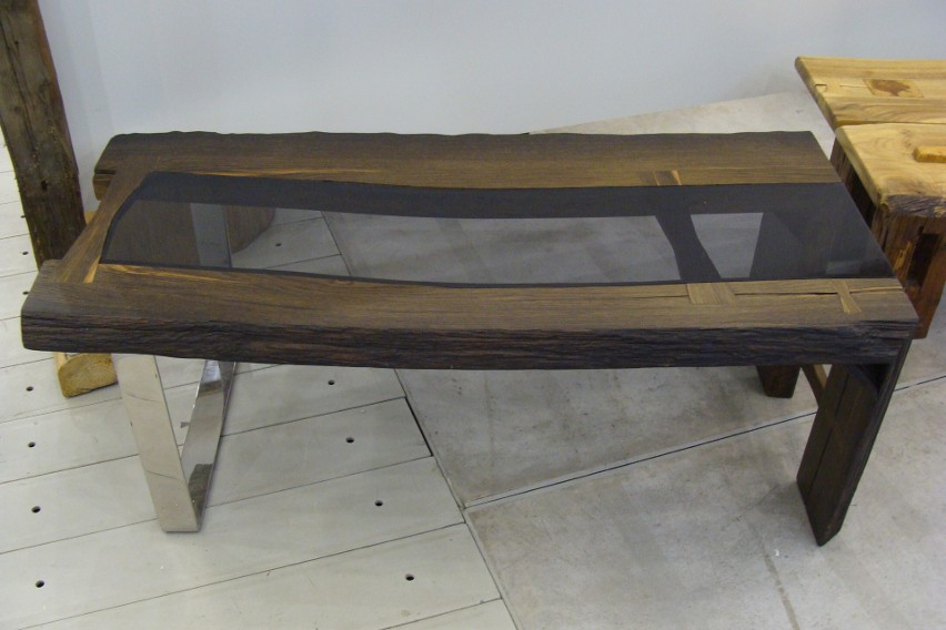 Oryginalny stół z drewna żywicy...