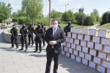 Michał Wójcik odwiedził Katowice. Wiceminister sprawiedliwości przekazał maseczki dla górników i mówił o hejcie