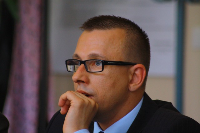Marcin Jelinek ma pomysł na zagospodarowanie byłej szkoły w Mirocinie Górnym